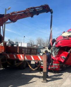 Otostop çeken şahıs bindiği TIR’da hayatını kaybetti