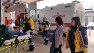 Bursa’da feci kaza: 1’i bebek 4 yaralı
