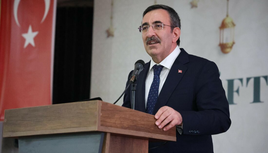 Cumhurbaşkanlığına Cevdet Yılmaz’ın vekalet etmesinde dair tezkere Resmi Gazete’de Cumhurbaşkanlığına Cevdet Yılmaz’ın vekalet etmesinde dair tezkere Resmi Gazete’de
