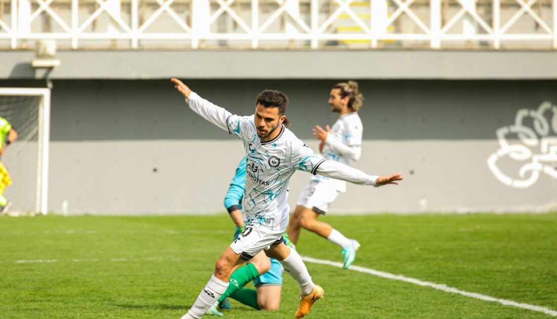 Nilüfer Altınova’ya gol yağdırdı