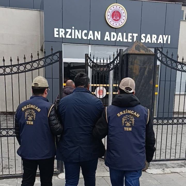 FETÖ firarisi 2 kişi tutuklandı