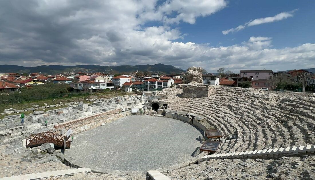 1800 yıllık İznik Roma Tiyatrosu turizme kazandırıldı