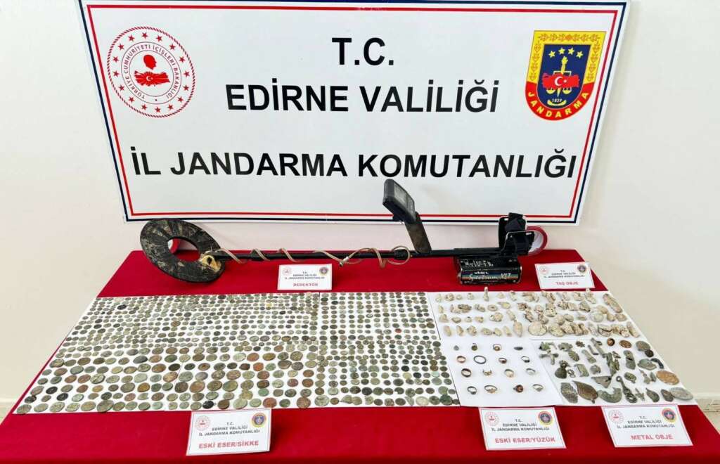 Kaçakçılık operasyonu: Binlerce tarihi eser ele geçirildi