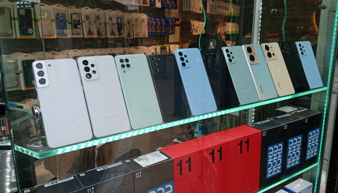 Sosyal medyada piyasa değerinin altında satılan telefonlara dikkat