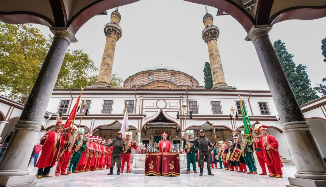 Bursa Mehter Takımı genel kurulunda Mesut Özkeser güven tazeledi