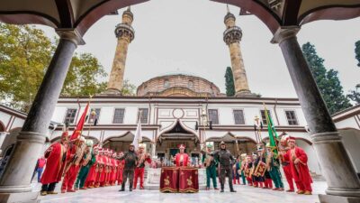 Bursa Mehter Takımı genel kurulunda Mesut Özkeser güven tazeledi