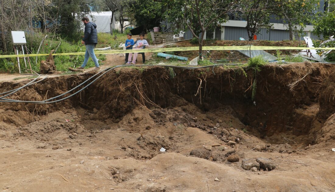 Kazı esnasında ortaya çıkan lahit koruma altına alındı