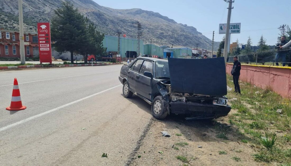 Otomobil yoldan çıktı, 1’i ağır 2 kişi yaralandı