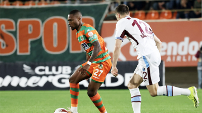 Trabzonspor, Alanyaspor’a 3-1 mağlup oldu