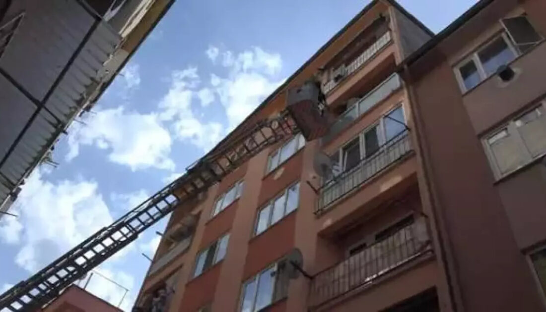 Kötü koku gelen evde yaşlı kadının cansız bedeni bulundu