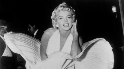 Hollywood yıldızı Marilyn Monroe’nun mezarının yanı satışa çıkıyor