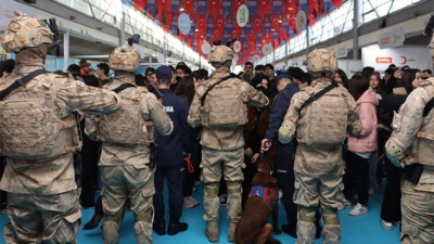 Jandarma Devlet Teşvikleri Fuarı’na büyük ilgi
