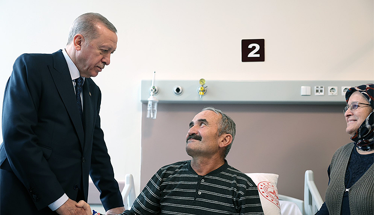 Erdoğan, Antalya’da tedavi gören hastaları ziyaret etti