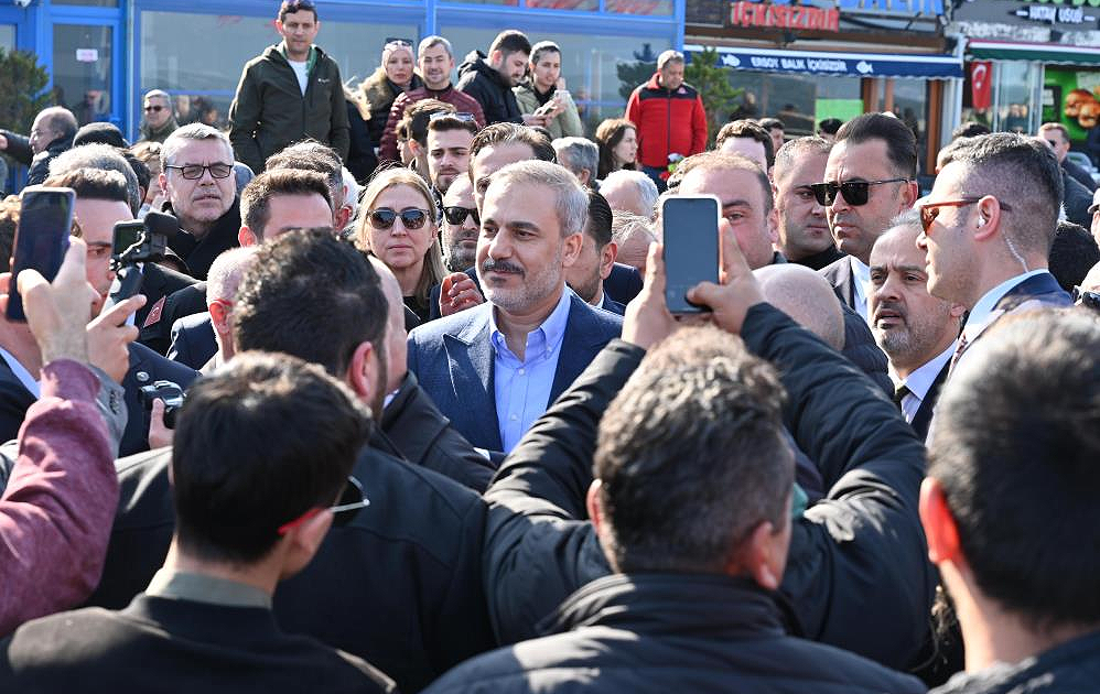 Bakan Fidan’a Bursa’da yoğun ilgi