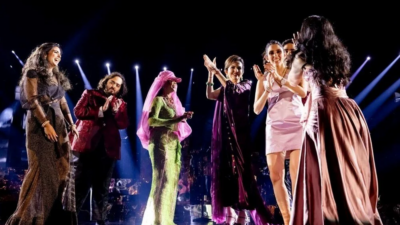 Rihanna 90 dakikada 6 milyon dolar kazandı!