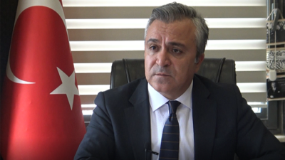 Özgür Erdursun’dan flaş soru: Hükümet emeklilere aylık öderken zorlanıyor mu?