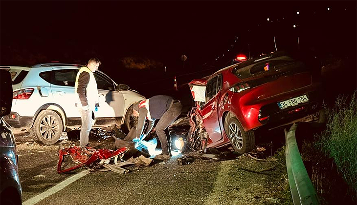 Şanlıurfa’da iki otomobil çarpıştı: 1 ölü, 2 yaralı
