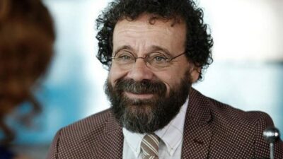 Ünlü oyuncu Reha Özcan, oyunun rengini belli etti: ‘Şartlar değişti…’