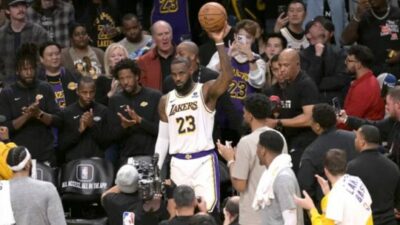 LeBron James, NBA tarihinde 40 bin sayıya ulaşan ilk isim oldu