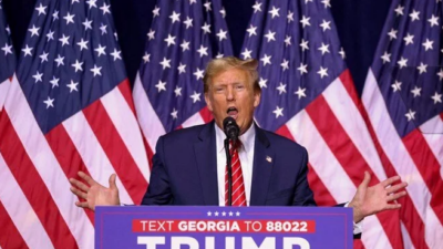 Trump’tan Hitler güzellemesi iddiası