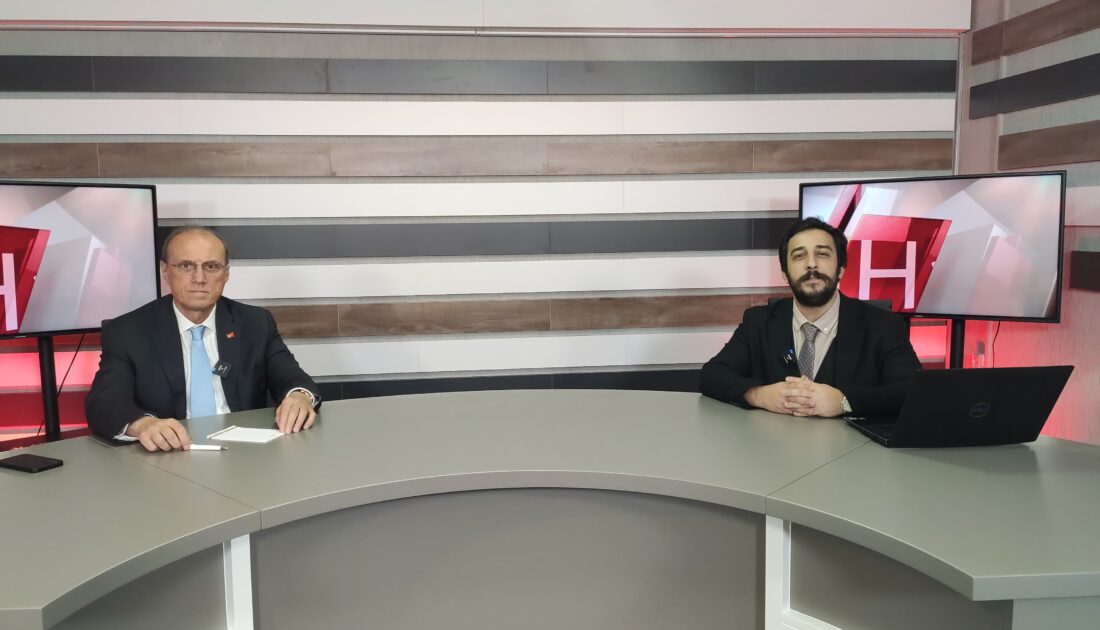 Furkan Kahraman ile Normal Sorular’ın konuğu Hurşit Güneş Furkan Kahraman ile Normal Sorular’ın konuğu Hurşit Güneş