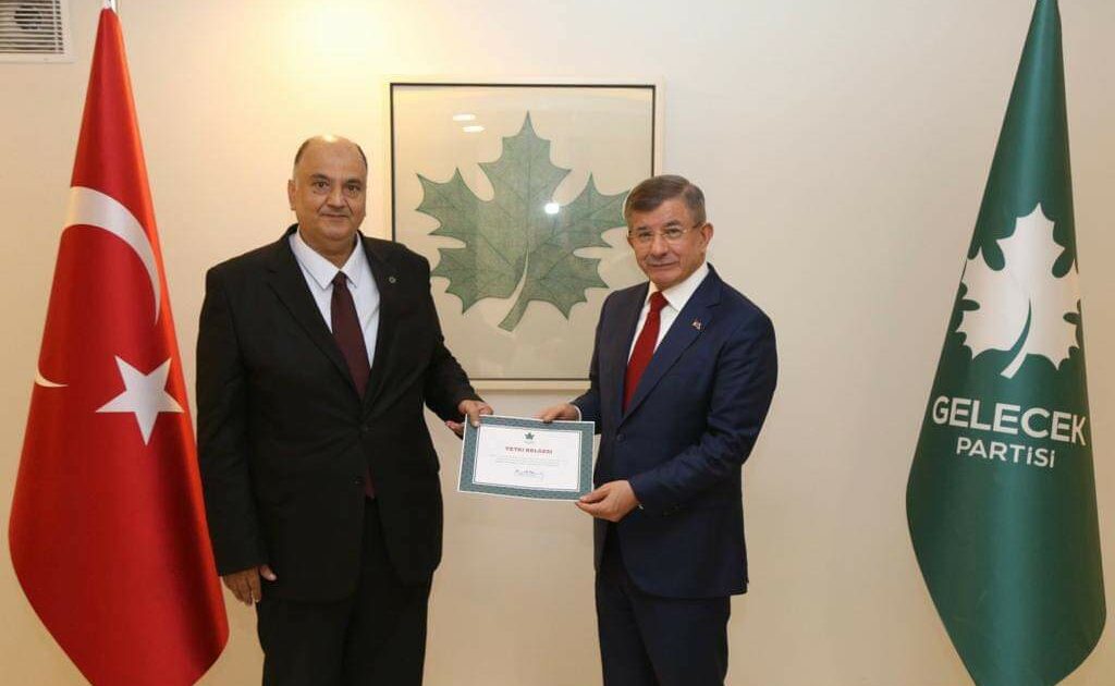 Gelecek Partisi Bursa İl Başkanı 750 üyesinin CHP’ye geçtiğini yalanladı Gelecek Partisi Bursa İl Başkanı 750 üyesinin CHP’ye geçtiğini yalanladı