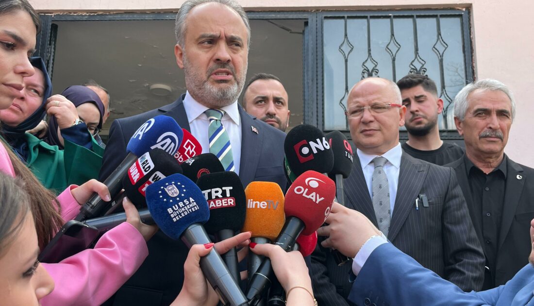 AK Parti Bursa Adayı Aktaş sandık başında