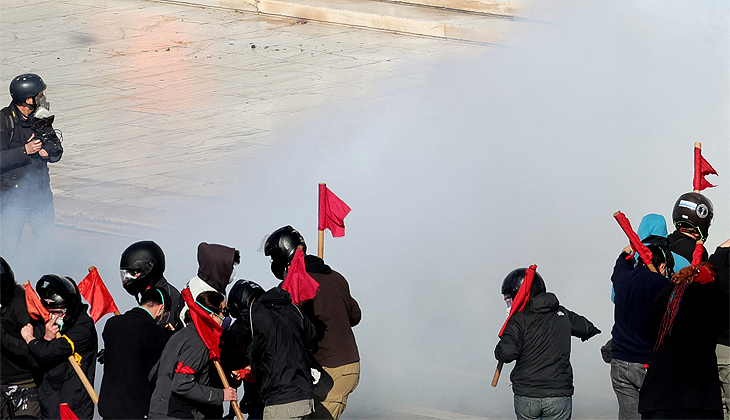 Yunanistan’da binlerce kişiden ‘özel üniversite’ protestosu