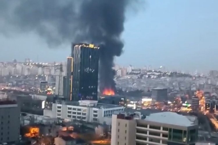 İstanbul’da fabrikada yangın
