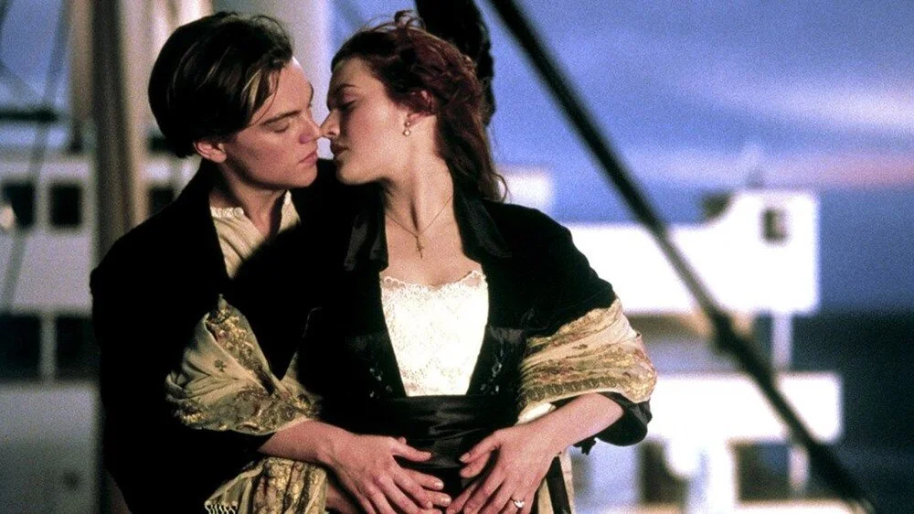 Titanic’te Rose’u hayatta tutan kapı rekor fiyata satıldı