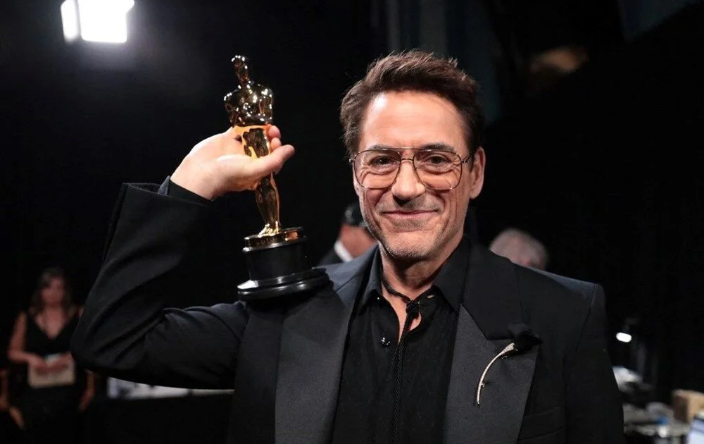 İlk Oscar’ını alan Robert Downey Jr.’dan eşi Susan Downey’e: Beni severek hayata döndürdü
