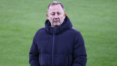 Beşiktaş’ta ilk aday Sergen Yalçın
