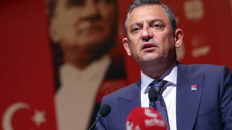 Kulis: CHP’ye transferler gerçekleşecek, Özgür Özel bugün rozet takabilir Kulis: CHP’ye transferler gerçekleşecek, Özgür Özel bugün rozet takabilir