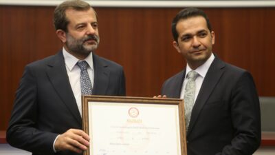 Gürsu Belediye Başkanı Mustafa Işık mazbatayı aldı