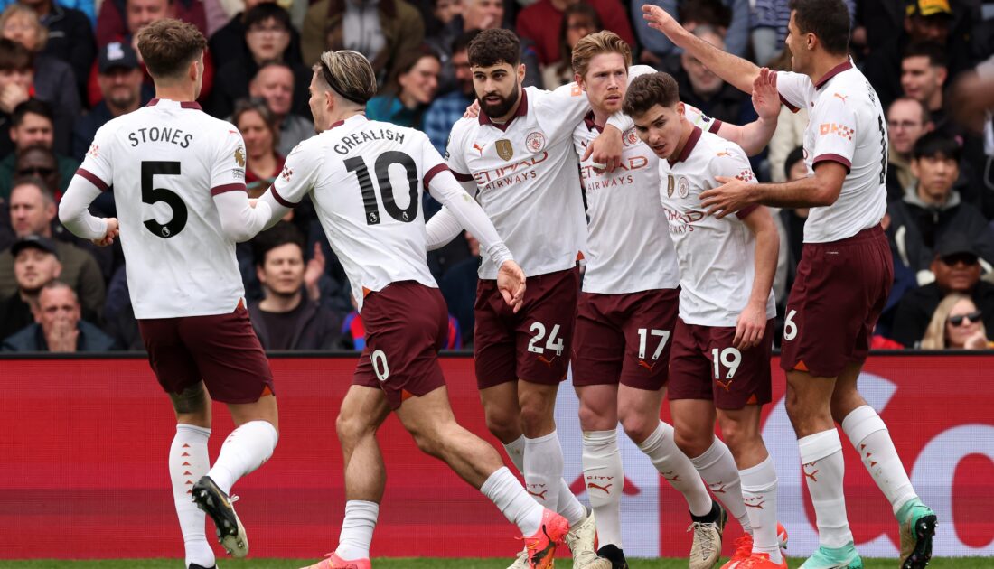 Manchester City, zirve takibini sürdürdü