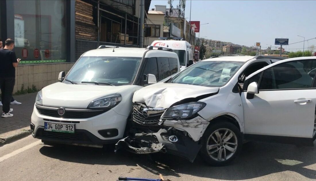 Bursa’da kaza… Direksiyon başında bilincini kaybetti: 5 yaralı