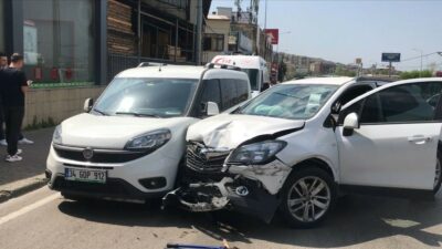 Bursa’da kaza… Direksiyon başında bilincini kaybetti: 5 yaralı