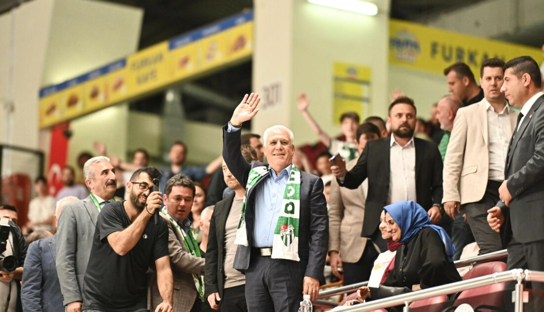 Bursaspor taraftarından Başkan Bozbey’e sevgi seli