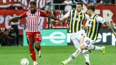 Fenerbahçe, UEFA Avrupa Konferans Ligi’nde yarı final için sahada