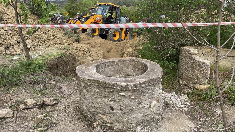 Çanakkale’de toprak kayması: Göçük altında kalan 2 kişi hayatını kaybetti