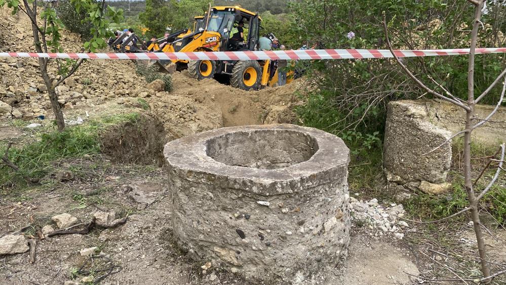 Çanakkale’de toprak kayması: Göçük altında kalan 2 kişi hayatını kaybetti