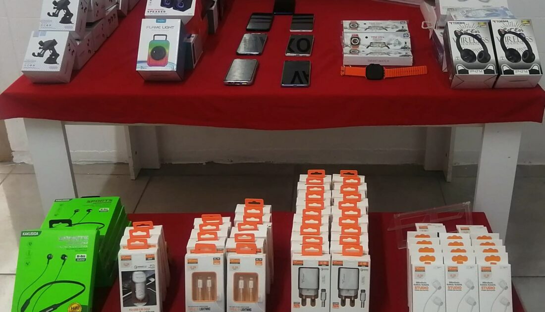 Kaçak telefoncuya jandarma baskını