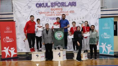 Hakkarili sporcular Türkiye birincisi oldu