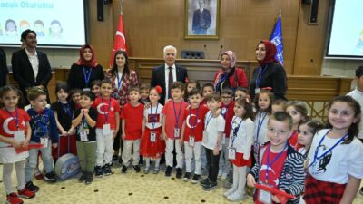 Bursa Büyükşehir Meclisi’nde söz hakkı çocukların