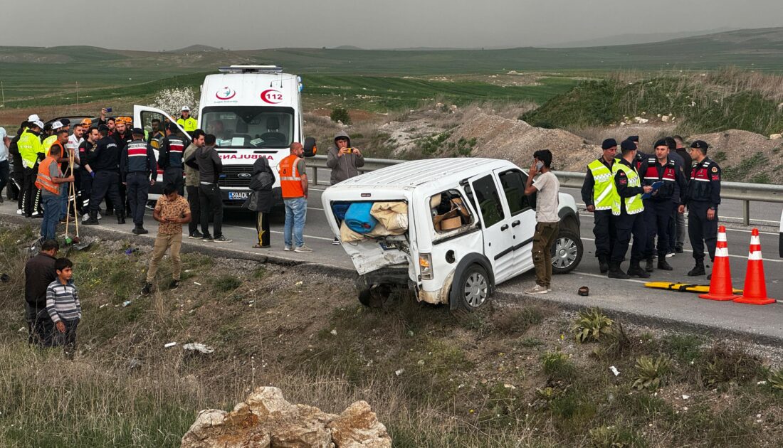 İki ticari aracın karıştığı trafik kazasında 10 kişi yaralandı