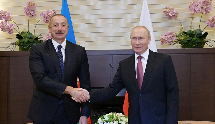 Aliyev, Putin ile bir araya geldi