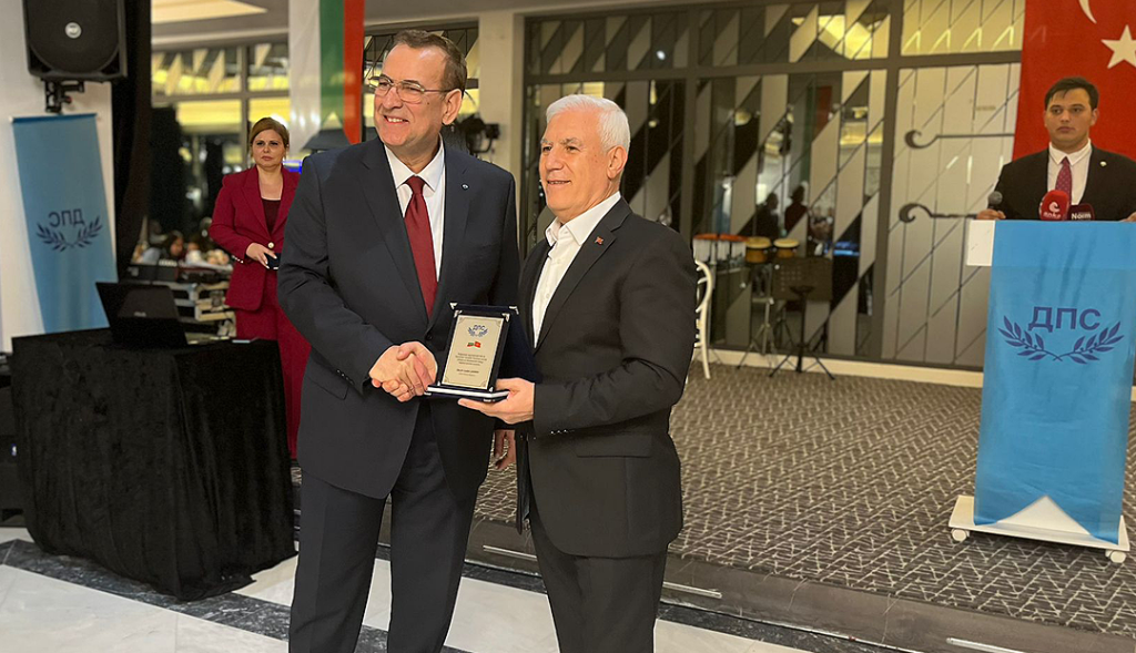 Hak ve Özgürlükler Hareketi geleneksel iftar programında bir araya geldi