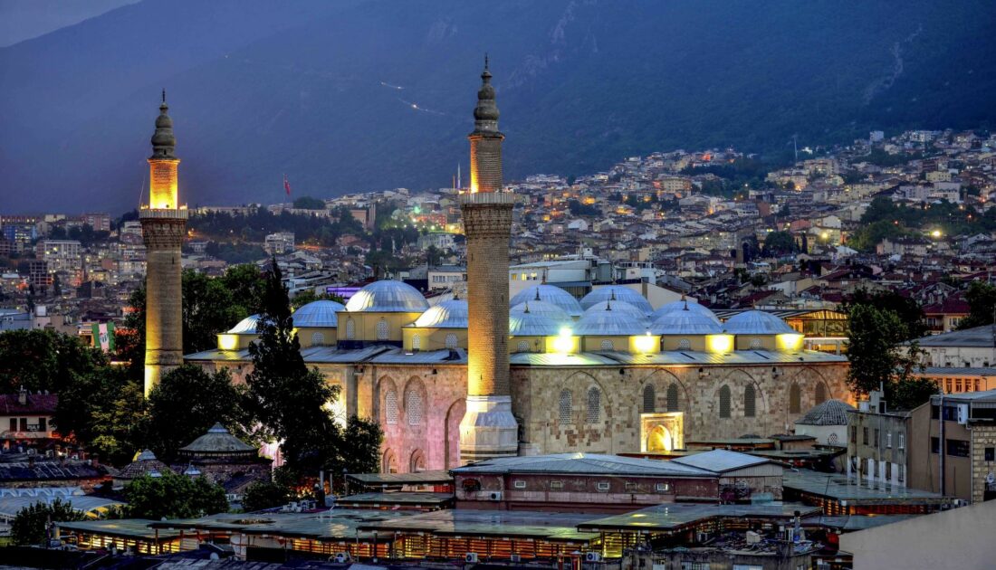 Bursa ve ilçelerinde bayram namazı saat kaçta?
