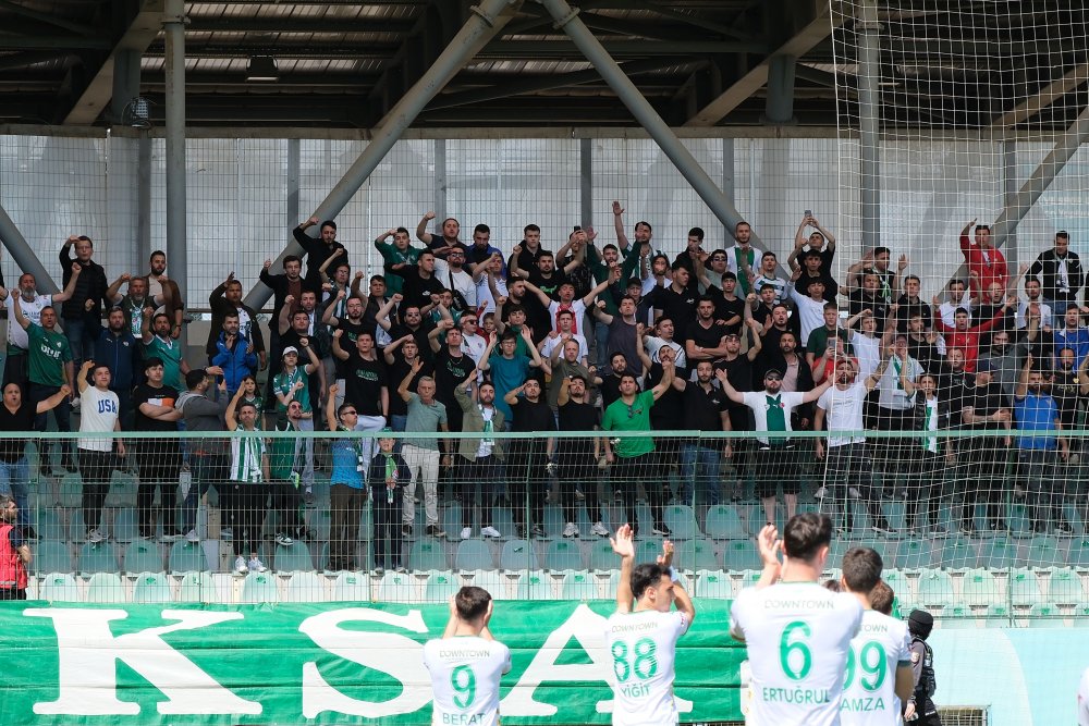 Bursaspor dağıldı! İstanbul’da farklı mağlubiyet