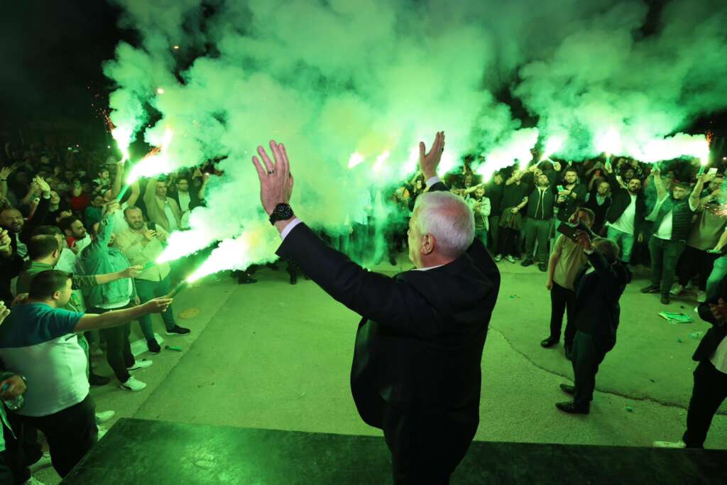 Bozbey, Bursaspor maçı biletlerinin tamamını satın aldı